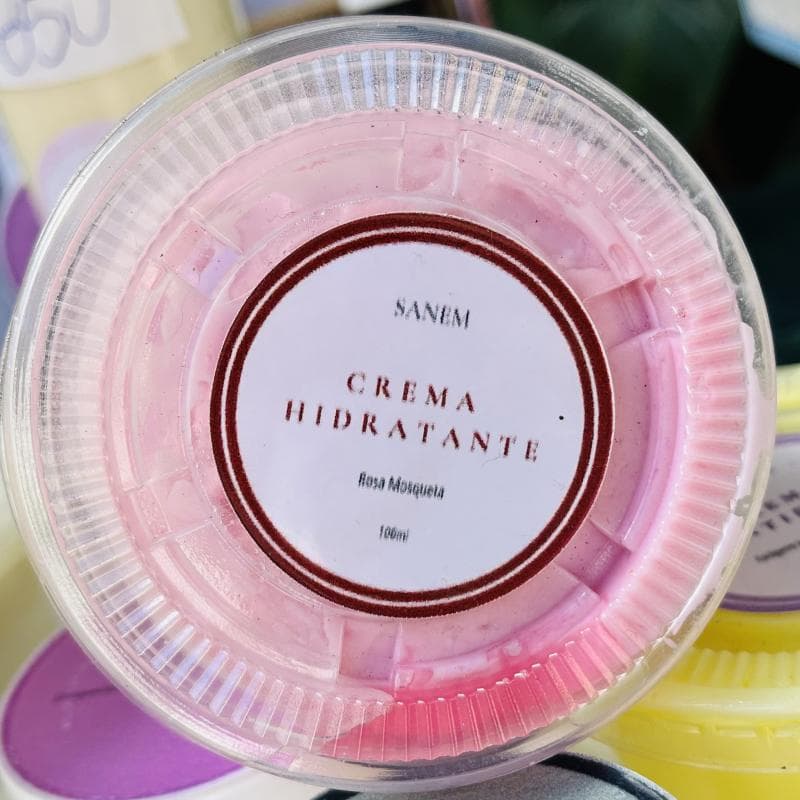 Crema Hidratante de Rosa Mosqueta - Producto de belleza disponible en Matanzas