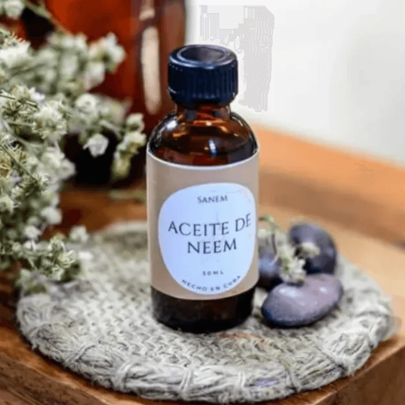 Aceite de Neem (Oleato) - Producto de belleza disponible en Matanzas